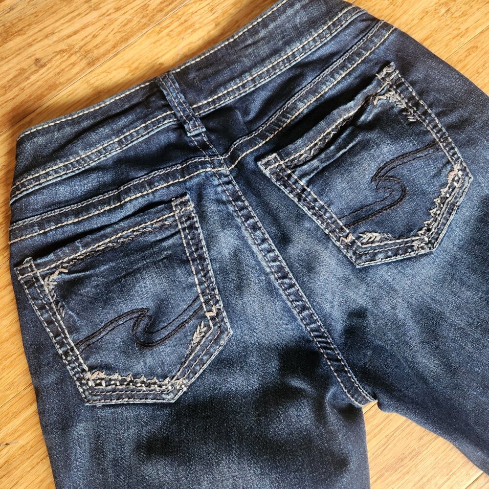 Silver Jeans Co. - image 6